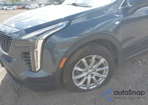 2019 Cadillac Xt4 Luxury z USA, uszkodzony, nr VIN 1GYFZBR4XKF158647
